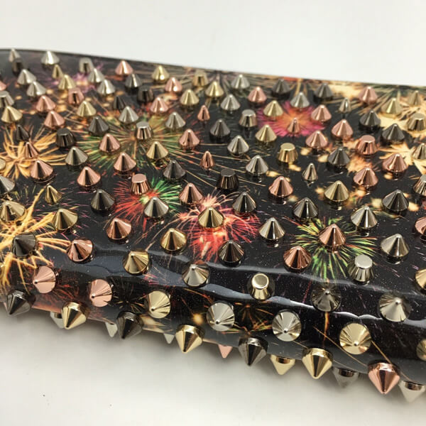 ルブタン新作 花火スタッズ長財布【在庫有国内即発可】-スーパーコピー