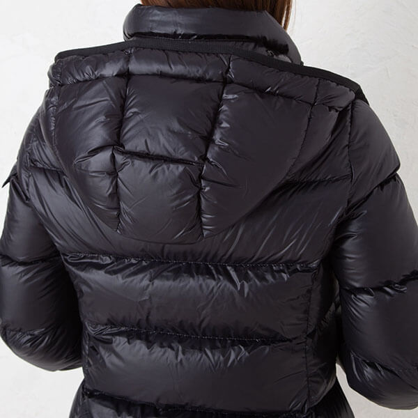 モンクレール MONCLER スーパーコピー レディース ダウンジャケット