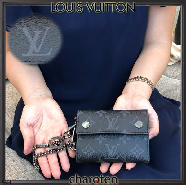 LOUIS VUITTON ルイヴィトン モノグラム エクリプス M63510 新作早い者勝ち》 ルイヴィトンスーパーコピー チェーン付コンパクトW