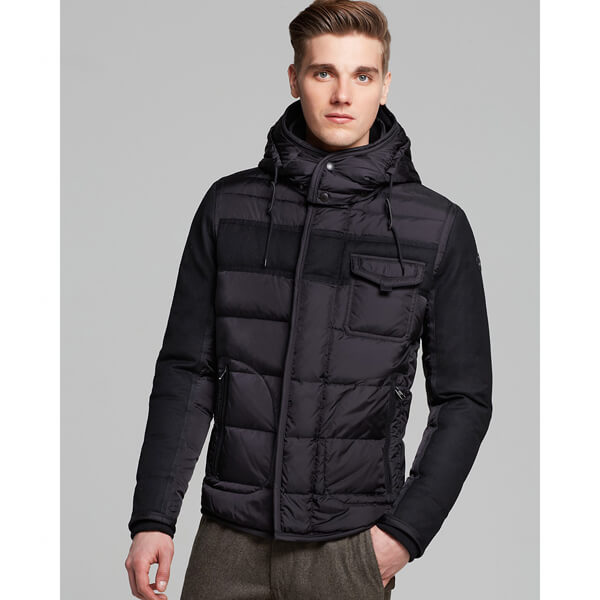 RYAN ライアン MONCLER MONCLER（ダウンジャケット）のフリマアイテム 