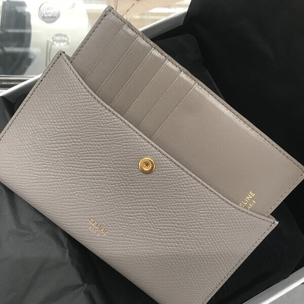 送料込【セリーヌ】NEW♪手帳型 iPhone X/XS/XS Max ケース 10C923BPY