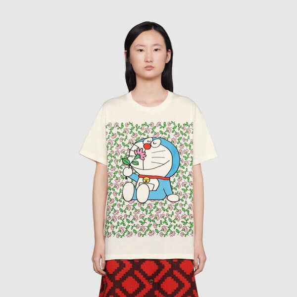 DORAEMON グッチ◇ドラえもん コラボ コットン Tシャツ偽物 お花畑柄