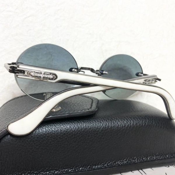 クロムハーツ メガネ N級品パヴェダイヤ ホワイトエボニー DEEPⅢ アイ