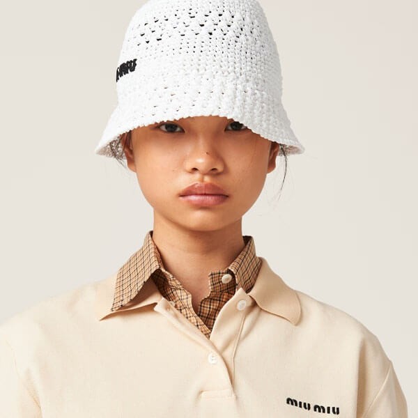新品 Miu Miu ウーブンファブリックハット　Mサイズ 大人気 ミュウミュウ ウーブンファブリック ハット 偽物 5HC287_2DO1