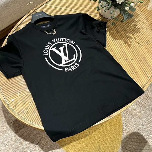 ルイヴィトン スーパーコピー 海外 Tシャツ 半袖 チェーン ロゴ 3色