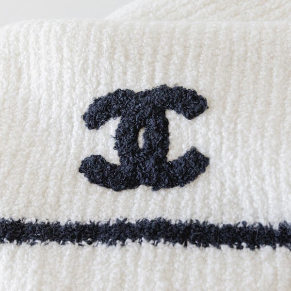 冬に大活躍♪シャネル カシミア CCロゴ マフラー Chanel CC logo