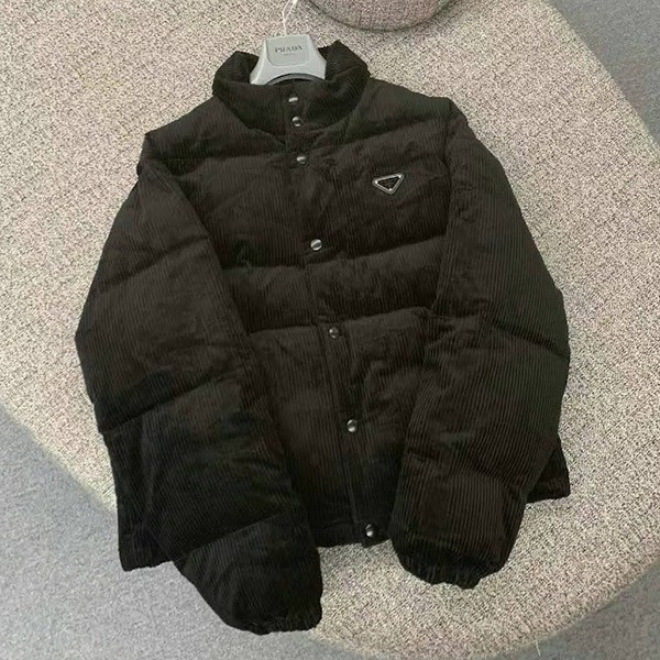 プラダ Re-Nylon コーデュロイ ダウンジャケット
