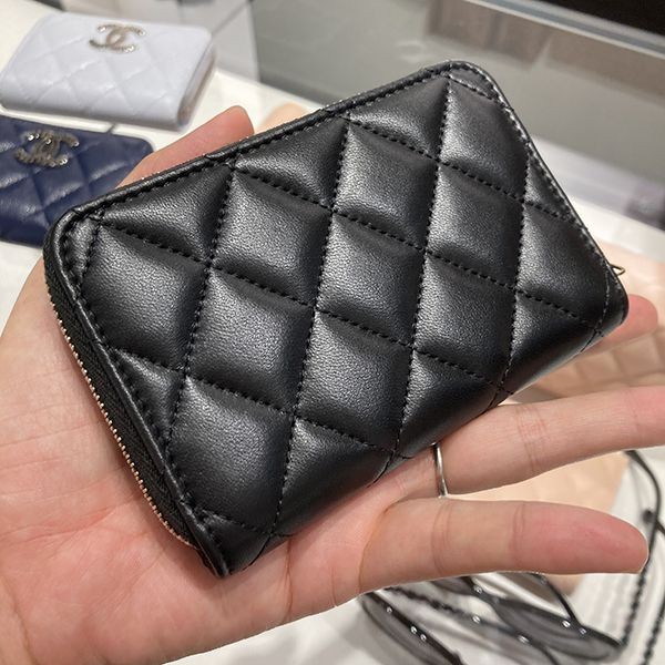 シャネル】コイン＆カードケース コピー パール風ココマーク 艶やかな