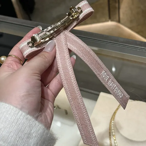 上品♪】 ディオール コピー エンブロイダリー ディオール Twist