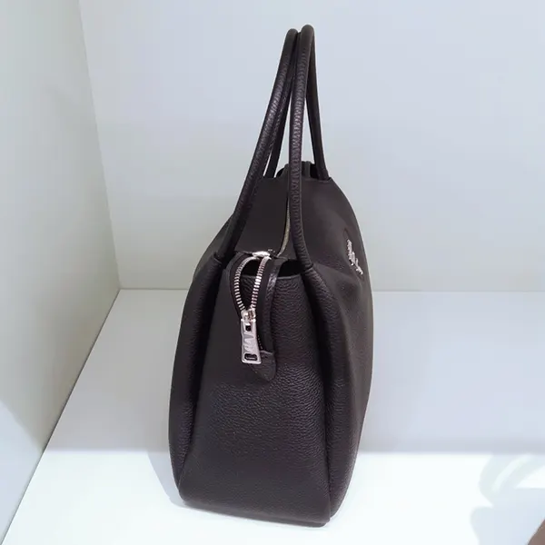 美品~パニエ 黒 レザー ハンドバッグ 三角ロゴ プラダ 三角ロゴ レザーハンドバッグ 激安 1BC170-スーパーコピーhacopy