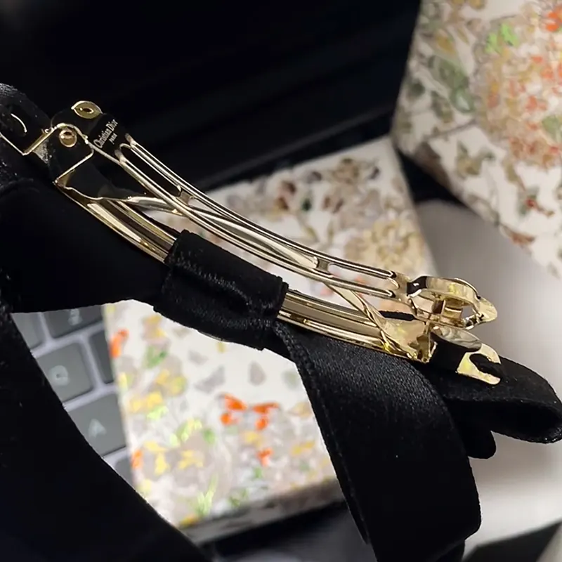 人気急上昇ディオール Twist リボンバレッタ da22154-スーパーコピーhacopy