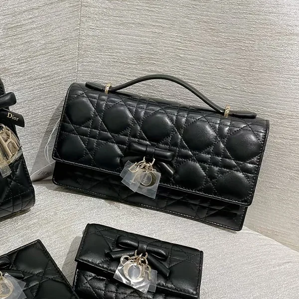 希少 Christian Dior クリスチャンディオール 小物入れ ディオール】My ディオール ミニバッグ S0984OUQA-スーパーコピーhacopy