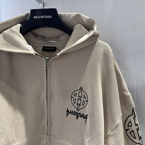 バレンシアガ BB Metal Zip Hoodie ベージュ26051505-スーパーコピーhacopy