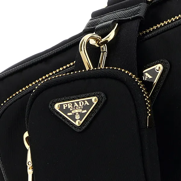 激安プラダ ナイロン N級品 ミニショルダー カメラバッグ